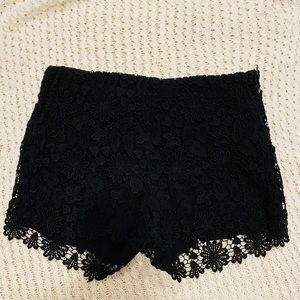 Zara lace shorts with pockets!